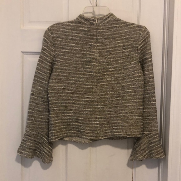 Zara bell sleeve top✨ - Picture 5 of 8